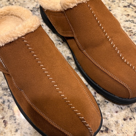 Orthofeet Men's Black Loafers with Ortho-Cushion System - Picture 8 of 8